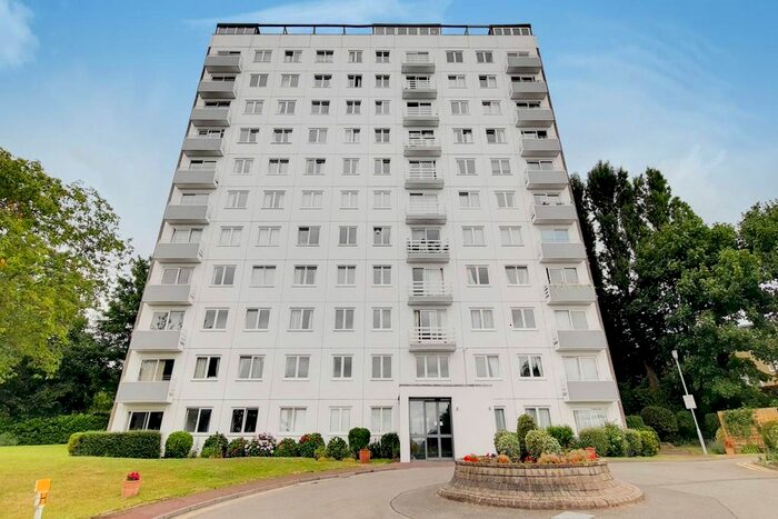 2 Bedroom Flat To Rent In Eaton Drive, Kingston, Kingston Upon Thames, KT2