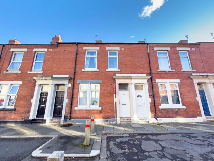 2 Bedroom Flat For Sale In Salisbury Street, Blyth, Northumberland, NE24
