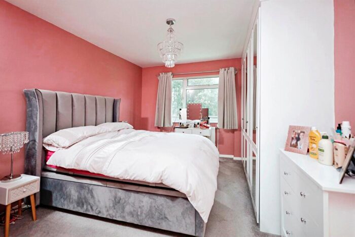 1 Bedroom Flat For Sale In Selwyn Road, Eastbourne, BN21