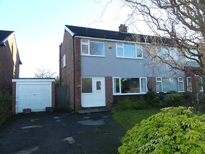 3 Bedroom Semi-Detached House To Rent In Brooklands Lane, Menston, Ilkley, LS29