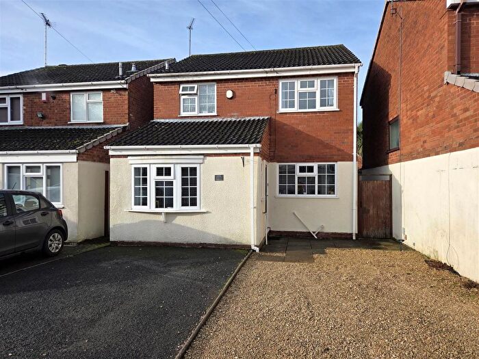 3 Bedroom Detached House For Sale In Redstone Lane, Stourport-On-Severn, DY13