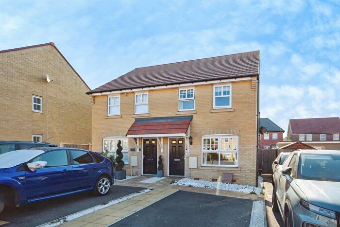 2 Bedroom Semi-Detached House For Sale In Lowlands Road, Hullbridge, Hockley, SS5