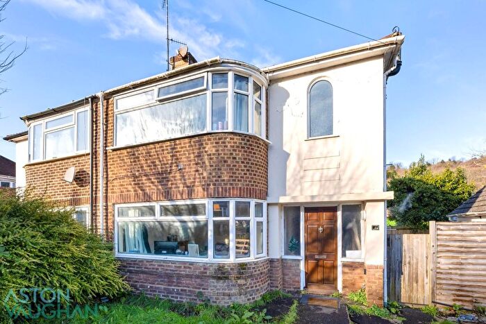 4 Bedroom Semi-Detached House To Rent In Lower Bevendean Avenue, Brighton, BN2