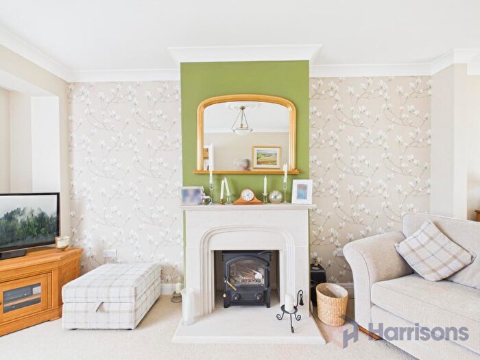 3 Bedroom Semi-Detached House For Sale In Painters Forstal, Faversham, Kent, ME13