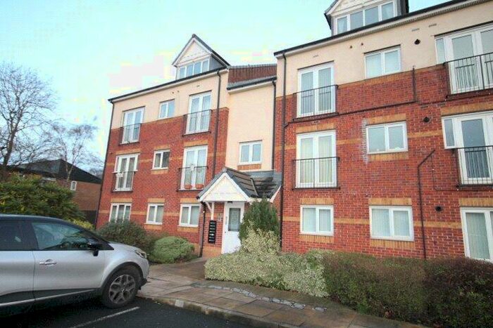 2 Bedroom Penthouse To Rent In Pin High Place, Salford, Greater Manchester, M6