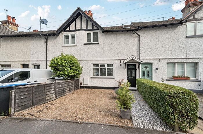 2 Bedroom Terraced House For Sale In New Haw, Addlestone, Surrey, KT15