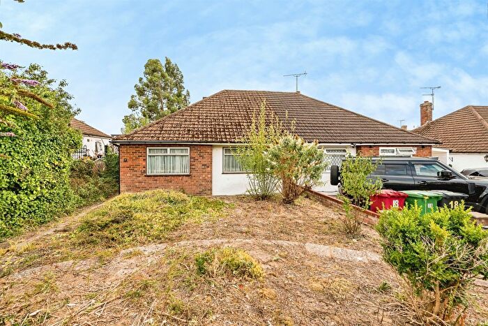 2 Bedroom Semi-Detached Bungalow For Sale In Clare Road, Taplow, Maidenhead, SL6