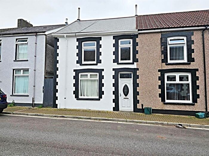 2 Bedroom End Of Terrace House For Sale In Bonvilston Road, Trallwyn, Pontypridd, CF37