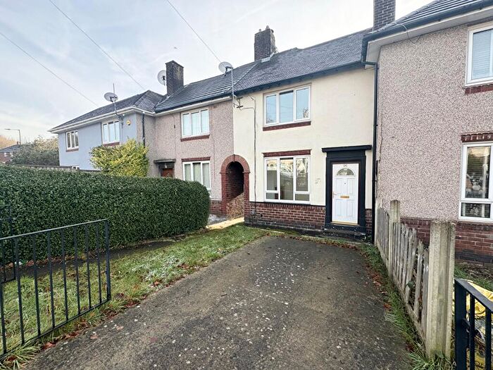 2 Bedroom House To Rent In Southey Green Road, S5