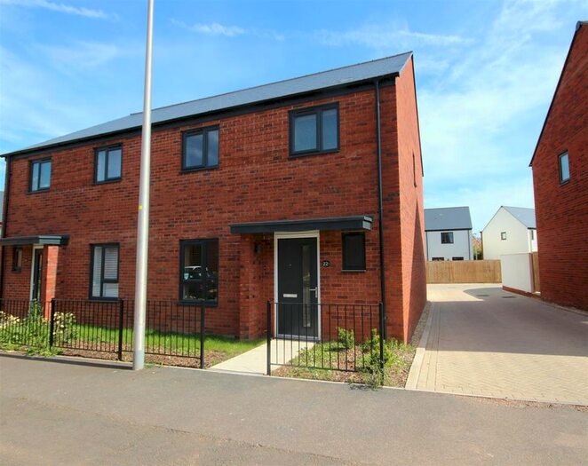 3 Bedroom Semi-Detached House To Rent In Stone Barton Road, Tithebarn, Exeter, EX1