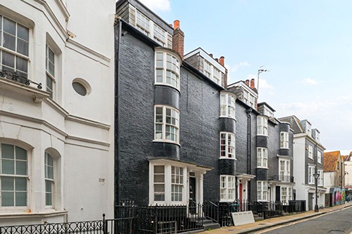 5 Bedroom Terraced House For Sale In Charles Street, Brighton, BN2