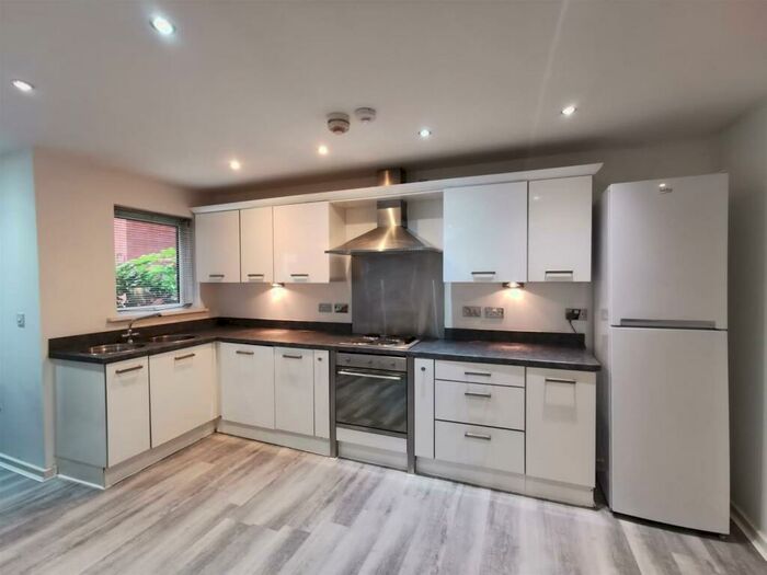 2 Bedroom Apartment To Rent In The Citadel (Block B), Ludgate Hill, Manchester, M4