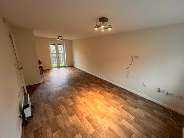 2 Bedroom Flat To Rent In George Street, Ashton-In-Makerfield, Wigan, WN4
