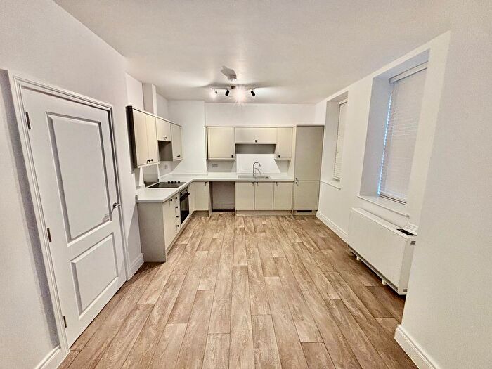 2 Bedroom Flat To Rent In Christchurch Road, Bournemouth, BH7