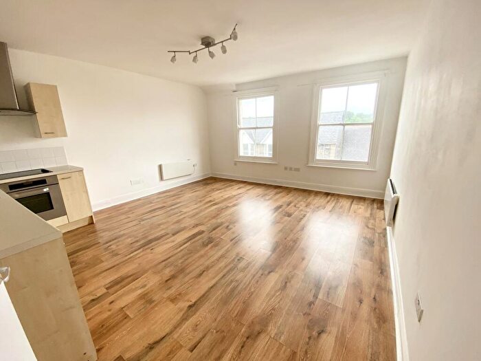 2 Bedroom Flat To Rent In St James Court, Okehampton, Devon, EX20