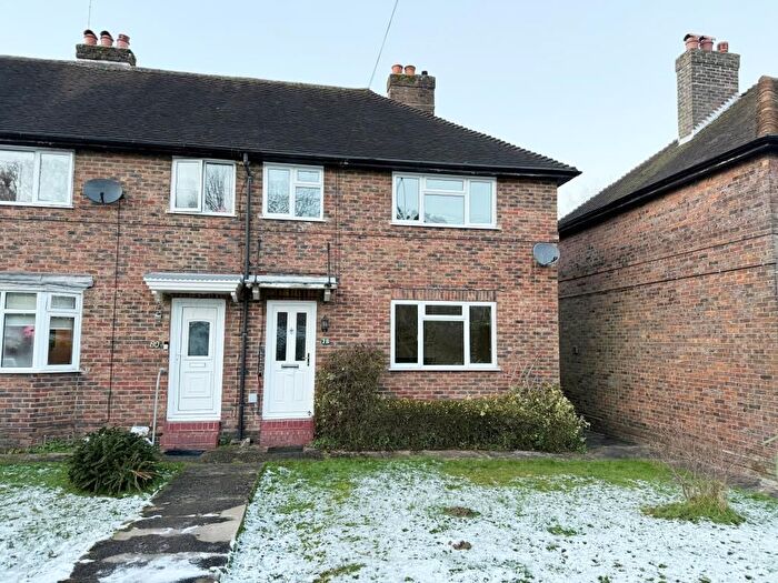 3 Bedroom End Of Terrace House For Sale In Bradbourne Vale Road, Sevenoaks, Kent, TN13