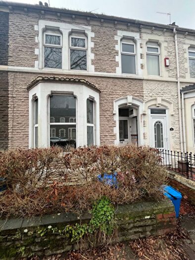 3 Bedroom Terraced House To Rent In Splott Road, Cardiff, CF24