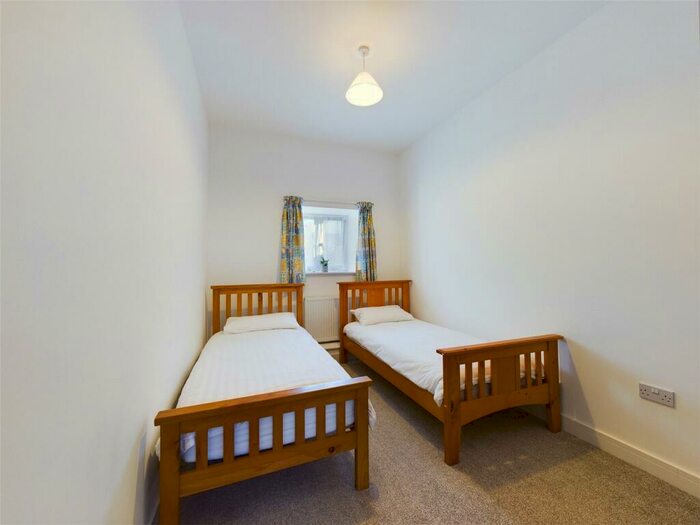 2 Bedroom Bungalow For Sale In The Oaks, Llangattock, Crickhowell, Powys, NP8