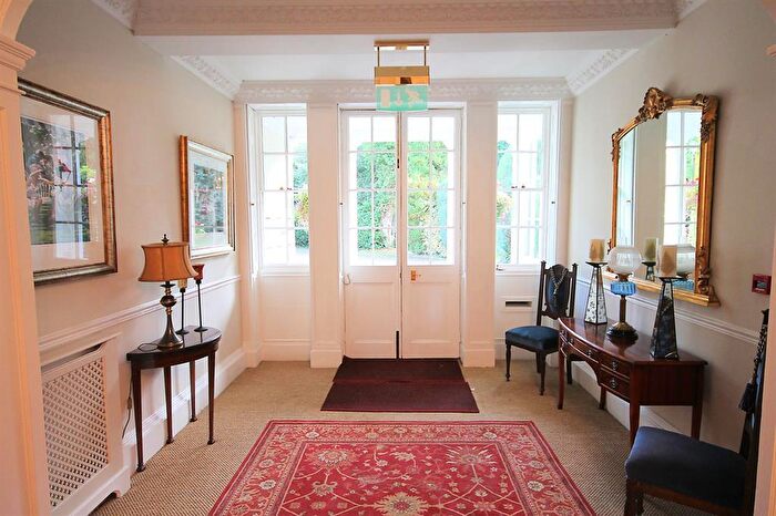 1 Bedroom Flat To Rent In Dosthill Hall, Blackwood Road, Tamworth, B77