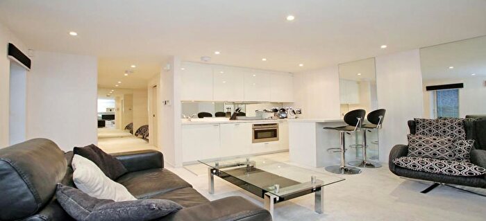 Studio To Rent In Dempsey Court, Queens Lane North, Aberdeen, AB15