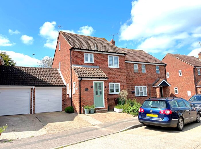 4 Bedroom Detached House For Sale In Hunts Farm Close, Tollesbury, CM9