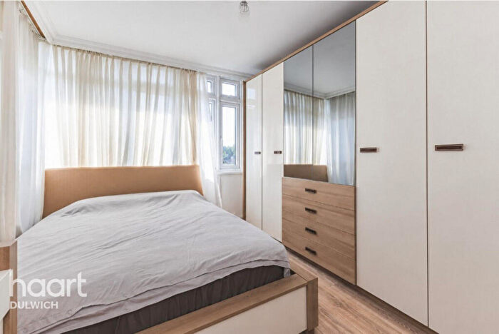 2 Bedroom Flat To Rent In Otto Street, London, SE17