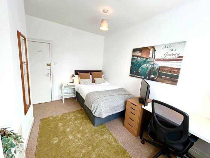 1 Bedroom House To Rent In Cooperation Road, Bristol, BS5