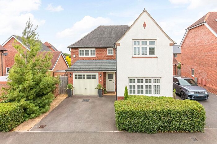 4 Bedroom Detached House For Sale In Asquith Park, Sutton Courtenay, OX14