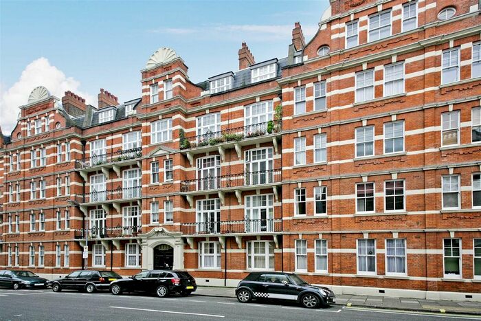 1 Bedroom Flat To Rent In Glyn Mansions, Hammersmith Road, London, W14