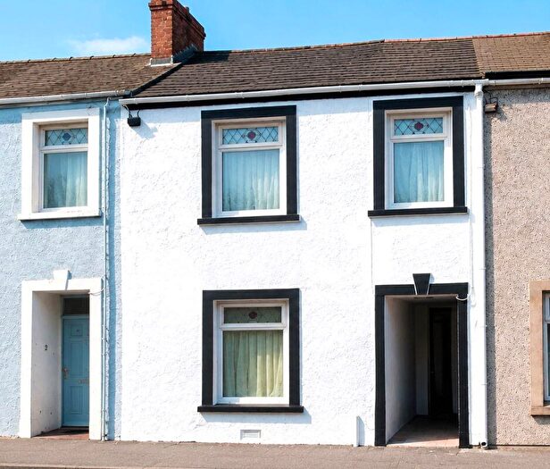 3 Bedroom Terraced House For Sale In Waterloo Road, Hakin, Milford Haven, SA73