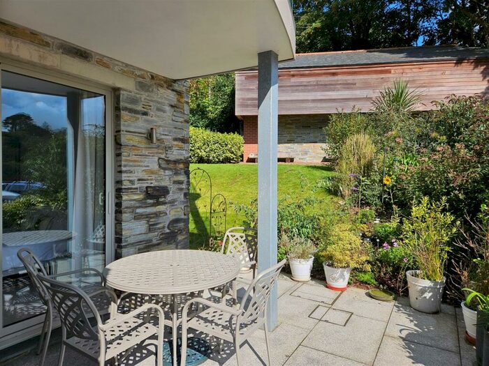 2 Bedroom Apartment For Sale In Station Road, Fowey, PL23