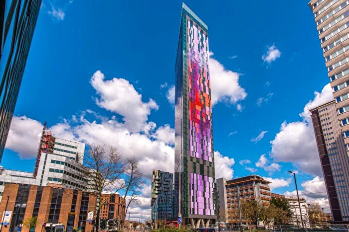 1 Bedroom Flat To Rent In Saffron Central Square, Croydon, CR0