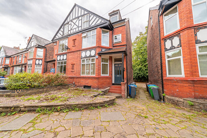2 Bedroom Apartment To Rent In Bamford Road, Didsbury, M20
