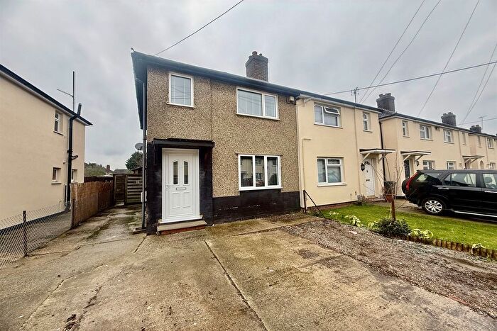 2 Bedroom Semi Detached House To Rent In Howard Close, Braintree, CM7