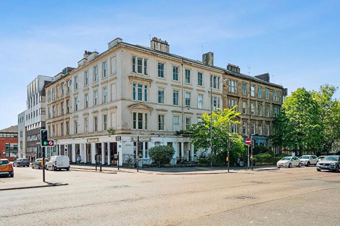 3 Bedroom Flat To Rent In Sandyford Place, Flat -, Charing Cross, Glasgow, G3