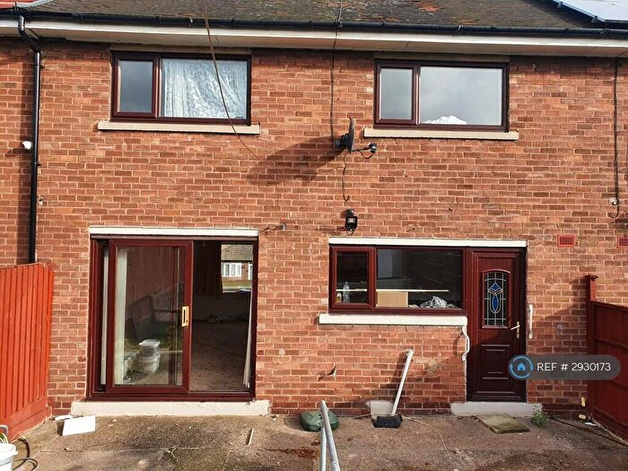 3 Bedroom Terraced House To Rent In Highthorn Road, Kilnhurst, Mexborough, S64