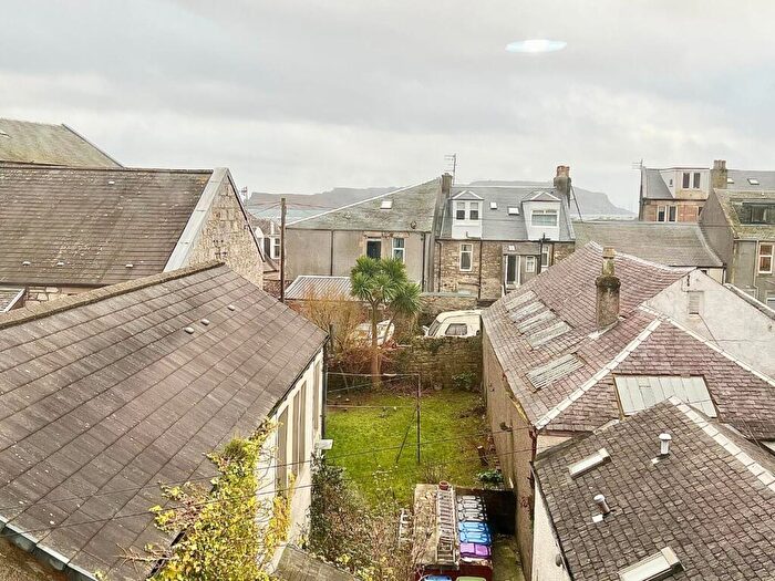1 Bedroom Flat For Sale In Cardiff Street, Town Centre, Millport, KA28