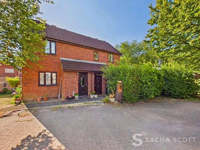 2 Bedroom Terraced House To Rent In Teazlewood Park, Leatherhead, KT22