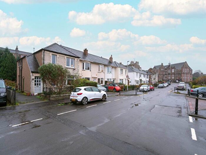 2 Bedroom Flat To Rent In Roseburn Drive, Roseburn, Edinburgh, EH12