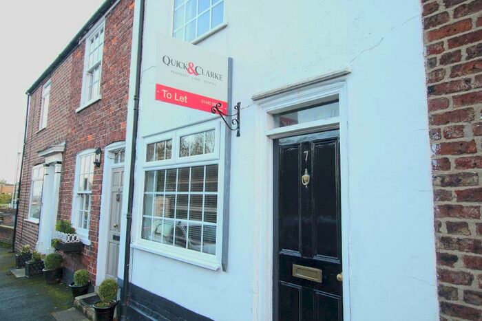 2 Bedroom House To Rent In Church Road, Beverley, HU17