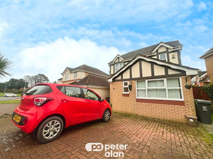 3 Bedroom House To Rent In Hastings Crescent, Old St. Mellons, Cardiff, CF3