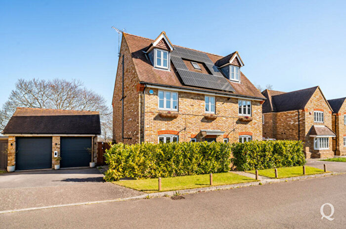 6 Bedroom Detached House For Sale In Rooks View, Bobbing, Sittingbourne, Kent, ME9