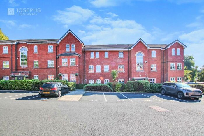 2 Bedroom Apartment To Rent In Thomasson Court, Bolton, Greater Manchester, BL1