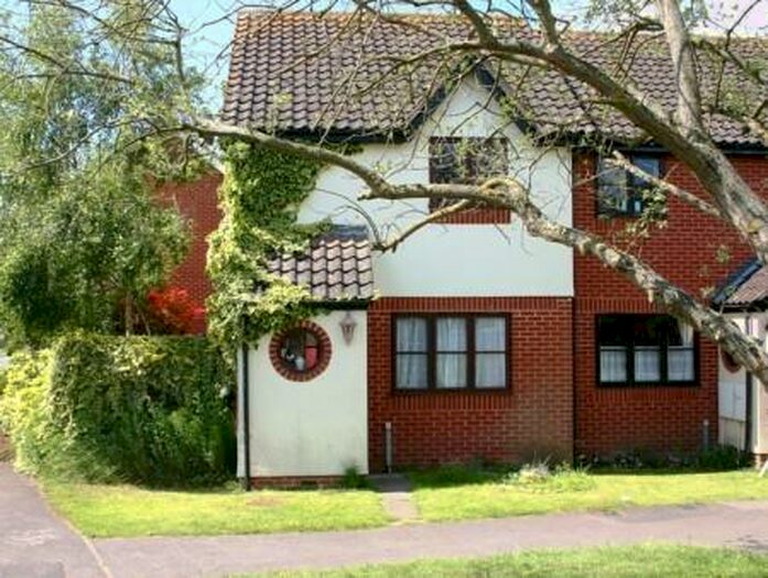 1 Bedroom End Of Terrace House To Rent In Cromwell Avenue, Thame, OX9