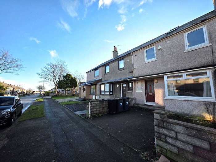 3 Bedroom Terraced House To Rent In Lintmill Terrace, Northfield, Aberdeen, AB16