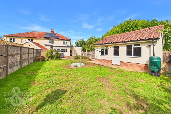 3 Bedroom Semi-Detached House For Sale In Union Lane, Wortham, IP22