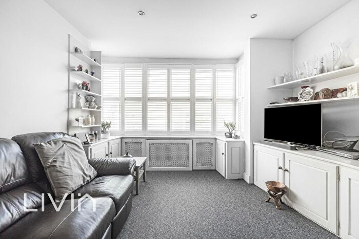 1 Bedroom Flat For Sale In Beulah Lodge, South Norwood Hill, SE25
