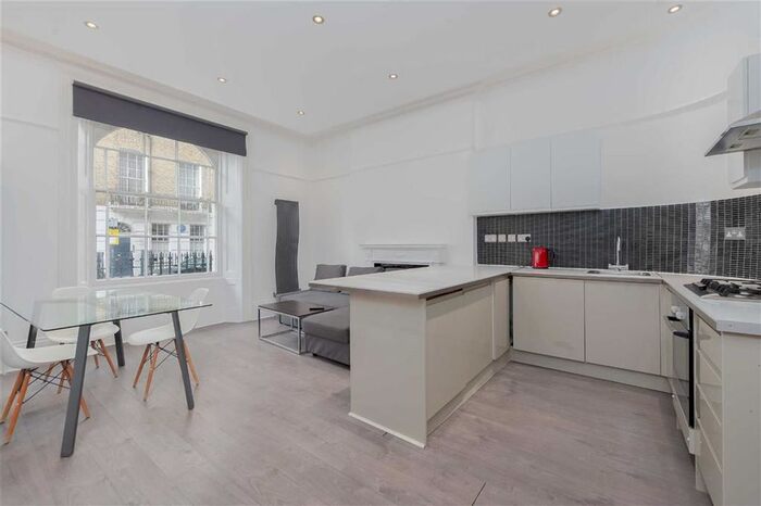 2 Bedroom Flat To Rent In Conway Street, London, W1T