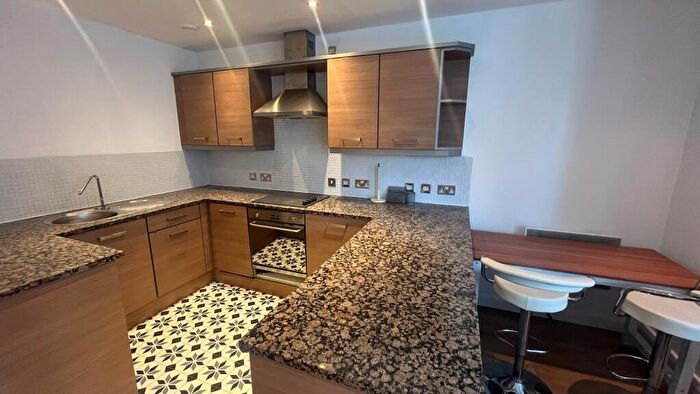 2 Bedroom Apartment To Rent In Back Silver Street, Durham City, Durham, DH1