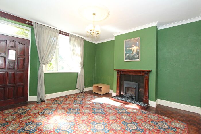 2 Bedroom Cottage To Rent In The Croft, Bamford, Hope Valley, S33
